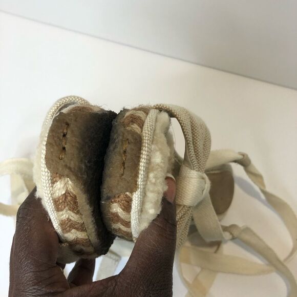 UGG wedge tie up Sherpa lined sandals size 6 - Picture 12 of 12